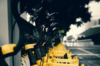 ai tools to make money