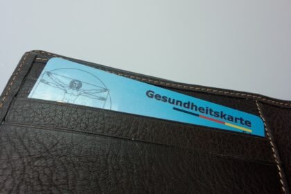 how to make money online legally